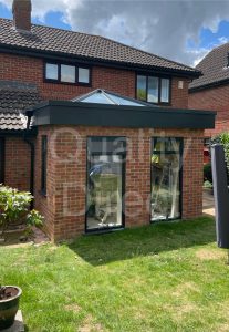 Orangery with Full Height Glazing and Decorative Cornice
